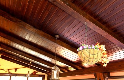 Chalé de 2 plantas con parcela y césped, impresionantes vistas